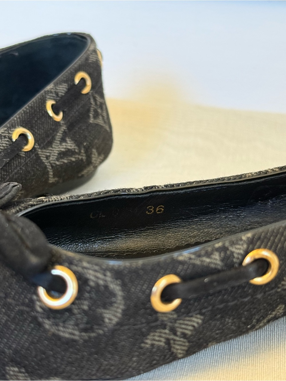 Louis Vuitton Monogram Denim Ballet Flats 36 Black Gold Lace Up Y2K - Picture 6 of 6